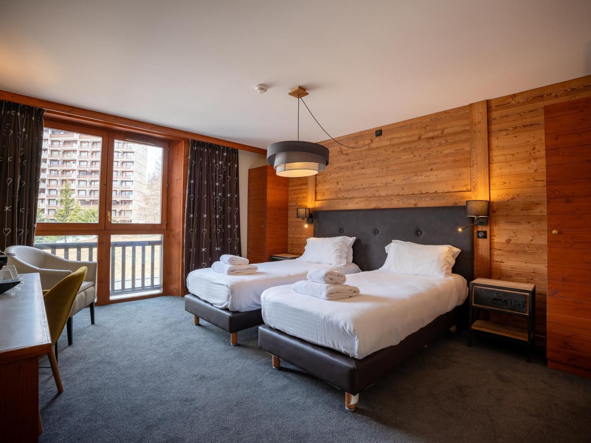 Chalet Hotel Ducs De Savoie Val-dʼIsère 외부 사진